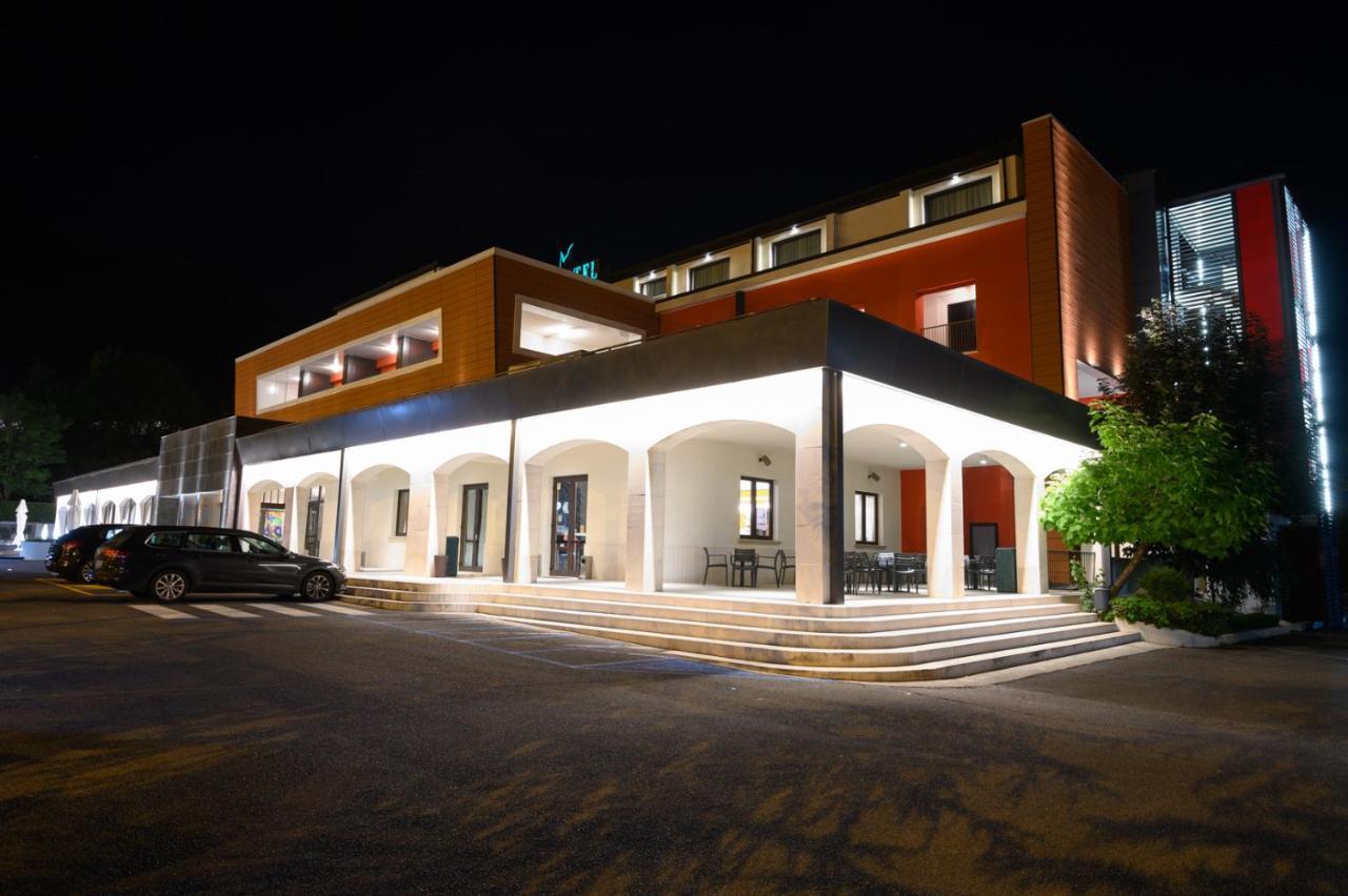 Bhotel Lagonegro Exterior photo