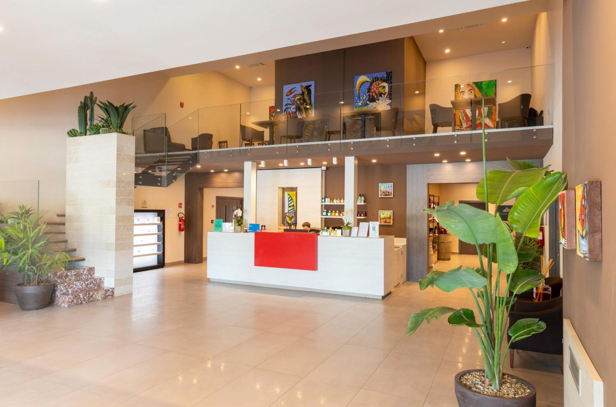 Bhotel Lagonegro Exterior photo